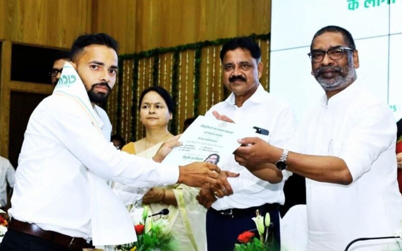 झारखंड सरकार की दूसरी पारी का एक वर्ष पूरा — आज मोरहाबादी मैदान में भव्य राज्यस्तरीय समारोह