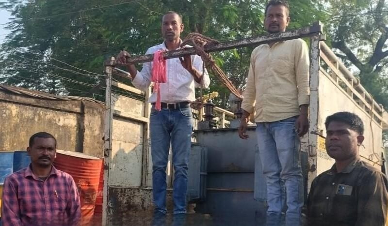 लखीमपोस गांव में कई दिनों से बंद बिजली बहाल, पूर्व मंत्री बड़कुंवर गागराई के हस्तक्षेप से लगा नया ट्रांसफार्मर