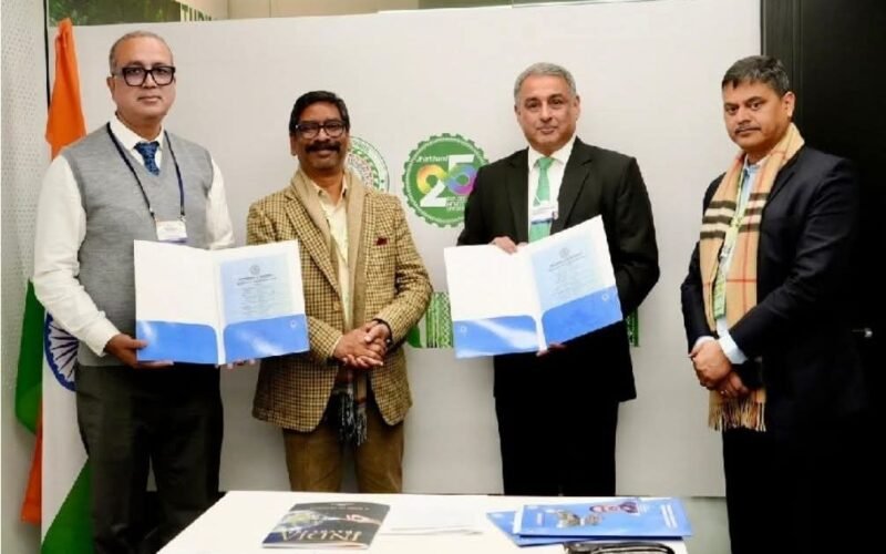 दावोस में झारखंड सरकार–टाटा स्टील बैठक, 11,000 करोड़ रुपये निवेश पर सहमति