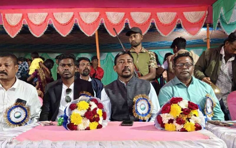 पंडरासाली गांव में गणतंत्र दिवस पर इंद्र पूजा, छाता मेला व फुटबॉल प्रतियोगिता का आयोजन