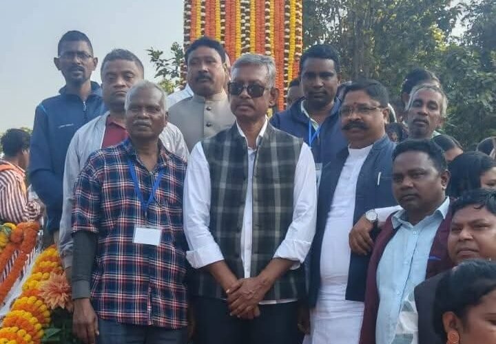 सेरेंगसिया घाटी शहीद दिवस पर वीर शहीदों को श्रद्धांजलि