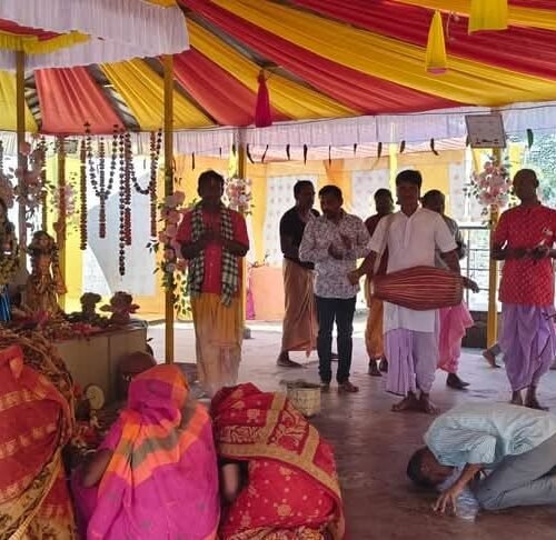 खरसावां के दितसाई में महाशिवरात्रि पर 24 प्रहर अखंड हरिनाम संकीर्तन संपन्न