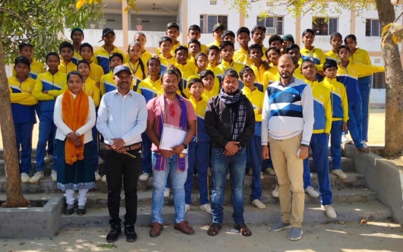 फोकस पर्सोना स्कूल में साइबर क्राइम अवेयरनेस कार्यक्रम, छात्र-अभिभावक हुए जागरूक