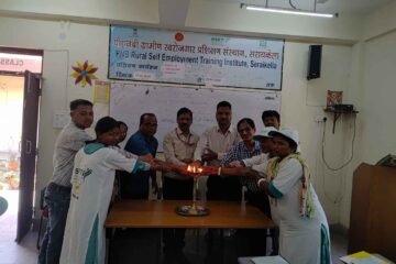 सरायकेला में 14 दिवसीय जूट उत्पादन उद्यमी प्रशिक्षण कार्यक्रम का शुभारंभ