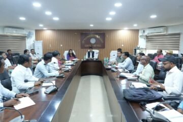 पश्चिमी सिंहभूम में यूटिलिटी टास्क फोर्स की पहली बैठक, पेयजल व बिजली सेवाओं को लेकर सख्त निर्देश