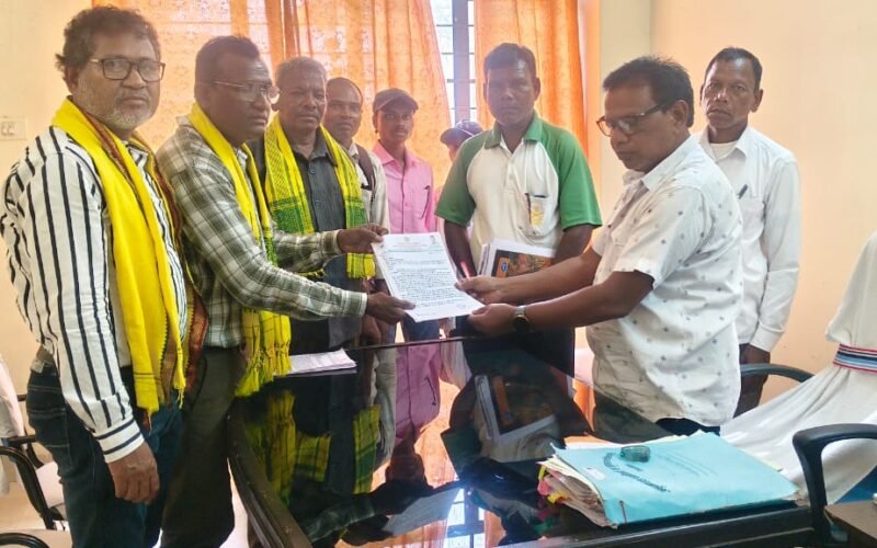 घाटशिला में श्राद्ध कार्यक्रम को लेकर विवाद की आशंका, प्रशासन से सुरक्षा की मांग