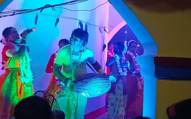 तुमुंग गांव में तीन दिवसीय हरिनाम संकीर्तन का भव्य समापन