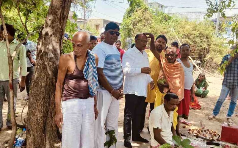 सरायकेला में बाबा आंकलपाट की वार्षिक पूजा श्रद्धापूर्वक संपन्न