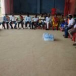 मनोहरपुर में रेलवे ओवरब्रिज और ट्रेनों के ठहराव को लेकर बैठक, समिति का गठन