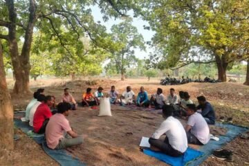 कुटिंगता फुटबॉल मैदान में षिरजोन टीम की महत्वपूर्ण बैठक, केंद्रीय व जिला कमिटी का विस्तार