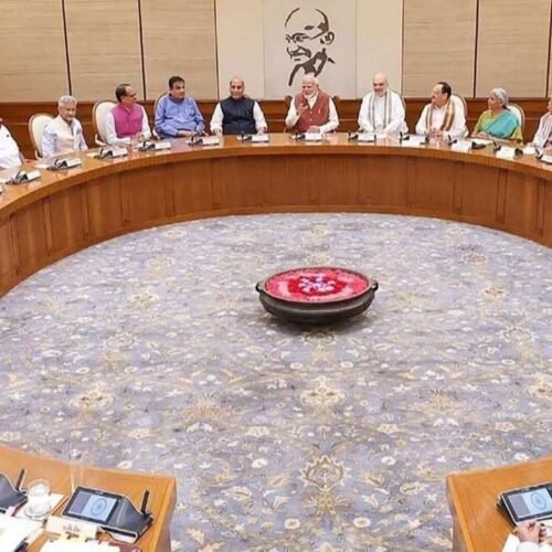 मोदी कैबिनेट का बड़ा फैसला: ‘वंदे मातरम’ को राष्ट्रगान ‘जन गण मन’ के समान दर्जा, अपमान पर होगी कानूनी कार्रवाई
