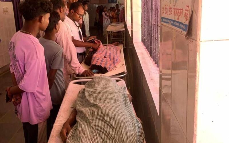 मनोहरपुर में दर्दनाक सड़क हादसा: स्कूटी पुलिया के नीचे गिरी, दो किशोरों की मौत