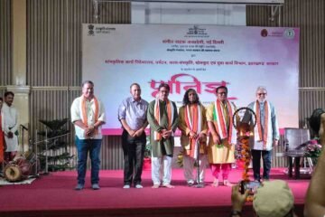 रांची: छऊ कला और नाट्य परंपरा पर विशेष व्याख्यान-प्रदर्शन आयोजित, गुरु तपन कुमार पटनायक ने साझा की कला की विरासत