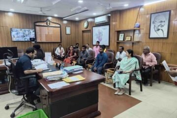 साप्ताहिक जनता दरबार में उपायुक्त ने सुनीं जनसमस्याएं, कई मामलों का मौके पर हुआ निष्पादन