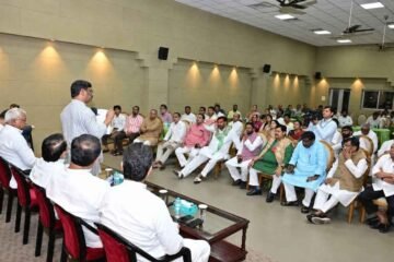 राज्यसभा चुनाव से पहले इंडिया गठबंधन की रणनीतिक बैठक संपन्न, मॉक पोल में दोनों उम्मीदवारों को मिला समर्थन