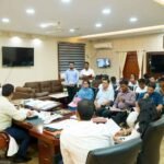 एकलव्य विद्यालय समिति की बैठक में 43 अतिथि शिक्षकों के सेवा विस्तार को मंजूरी, शैक्षणिक एवं आधारभूत सुविधाओं की हुई समीक्षा