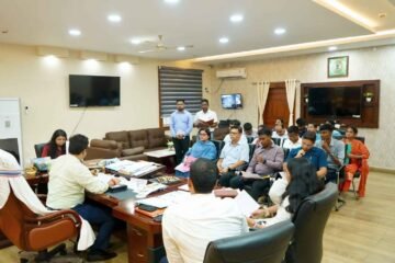 एकलव्य विद्यालय समिति की बैठक में 43 अतिथि शिक्षकों के सेवा विस्तार को मंजूरी, शैक्षणिक एवं आधारभूत सुविधाओं की हुई समीक्षा