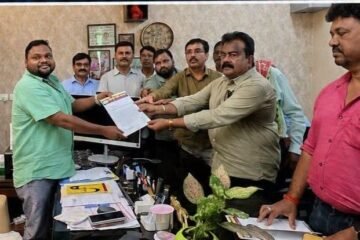 महाराजा अर्जुन सिंह की क्षतिग्रस्त प्रतिमा के स्थान पर नई प्रतिमा स्थापित करने की मांग