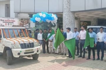 विश्व बाल श्रम दिवस पर चाईबासा में जागरूकता अभियान, उपायुक्त ने हरी झंडी दिखाकर रवाना किए प्रचार वाहन