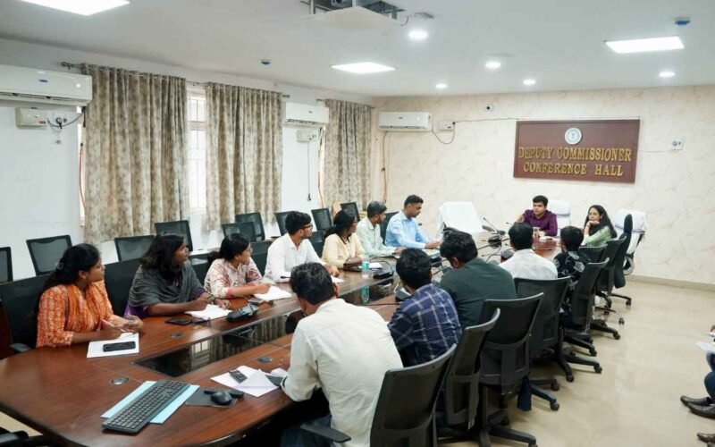 पश्चिमी सिंहभूम में ग्रामीण आजीविका को मिलेगा बढ़ावा, प्रशासन व ‘प्रदान’ के बीच समन्वय पर जोर