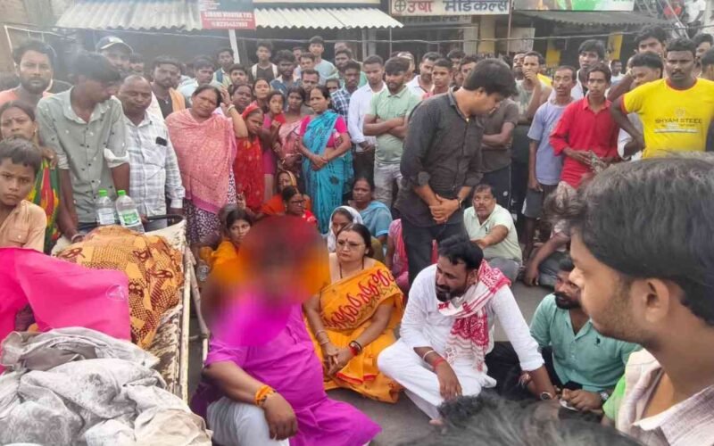 सदर अस्पताल में प्रसूता व नवजात की मौत, परिजनों ने चिकित्सीय लापरवाही का लगाया आरोप