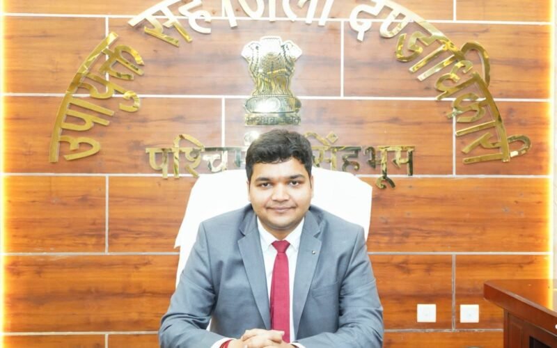 8 जुलाई के रक्तदान महाअभियान में 400 से अधिक यूनिट रक्त संग्रहित, उपायुक्त ने 24 जुलाई को अधिक भागीदारी की अपील की