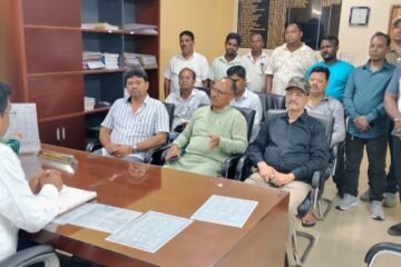 शिबू सोरेन की प्रथम पुण्यतिथि पर चाईबासा में होगा आदमकद प्रतिमा का अनावरण, तैयारियों को लेकर झामुमो की विशेष बैठक
