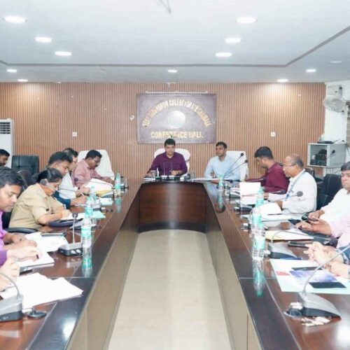 विश्व आदिवासी दिवस-2026 की तैयारियों में जुटा जिला प्रशासन, उपायुक्त ने दिए सफल आयोजन के निर्देश