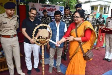 दुर्गम क्षेत्रों में SSB का नागरिक कल्याण कार्यक्रम, 20 महिलाओं को सिलाई-कढ़ाई प्रशिक्षण और 16 टीमों की हॉकी प्रतियोगिता शुरू