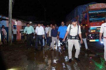 आनंदपुर में डीसी मनीष कुमार ने बाजार, पुल और छठ घाट का किया निरीक्षण, अधिकारियों को दिए आवश्यक निर्देश