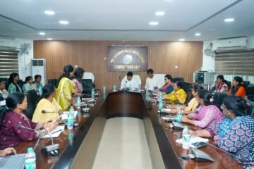 समाज कल्याण योजनाओं की समीक्षा, पात्र लाभुकों तक समयबद्ध लाभ पहुंचाने का निर्देश