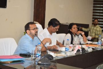 दुर्गा पूजा को लेकर प्रशासन अलर्ट, सुरक्षा और यातायात व्यवस्था दुरुस्त रखने के निर्देश